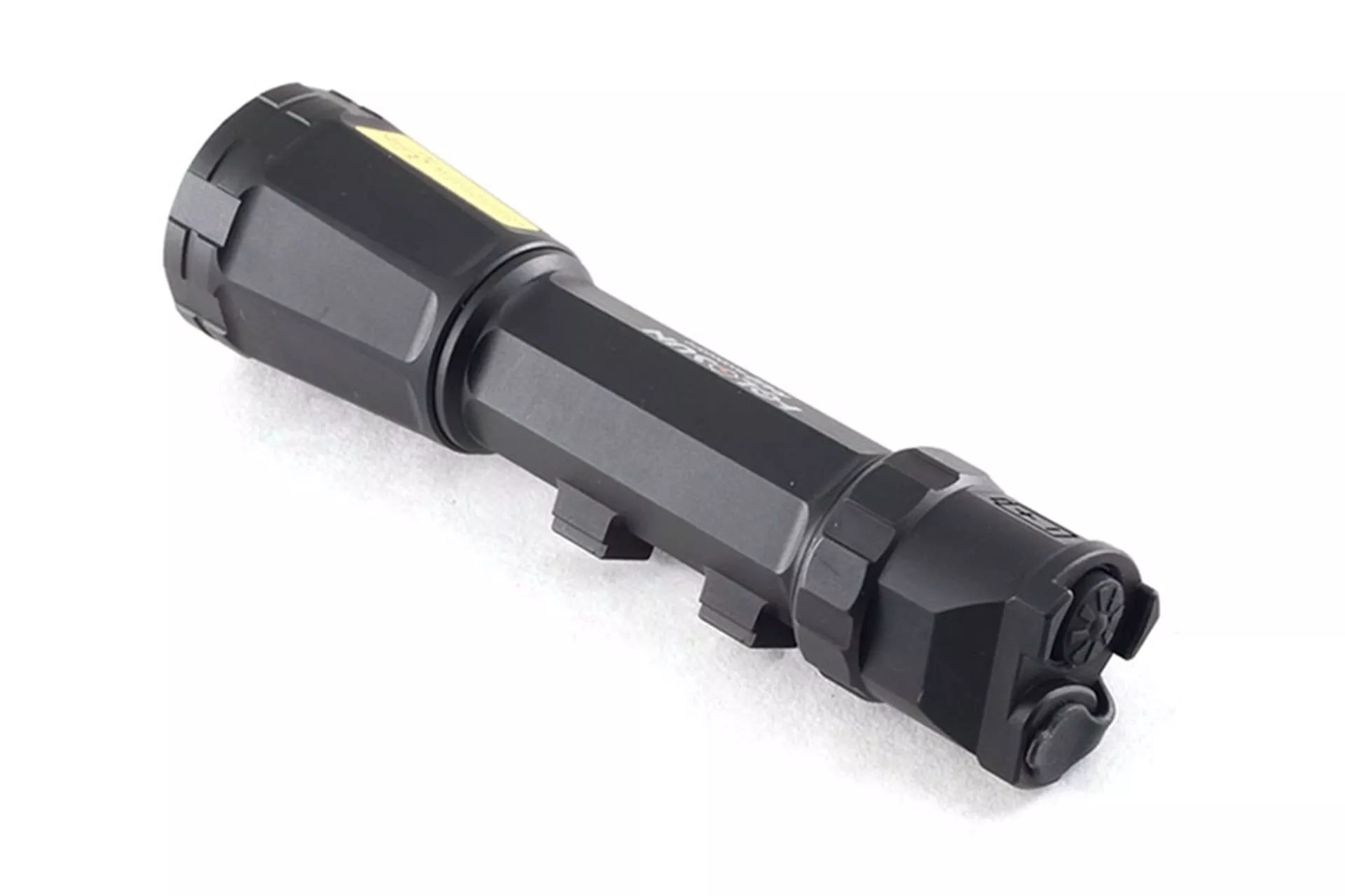 Holosun RAID (Rifle Area Illumination Device) 1000 Lumens LED Weapon Light – RAID
