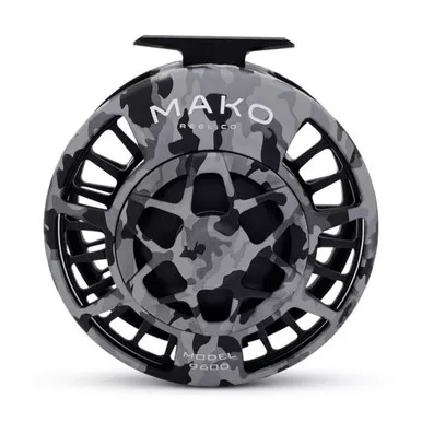 Mako 9600 Reel | Classic Camo | Right Hand Retreive