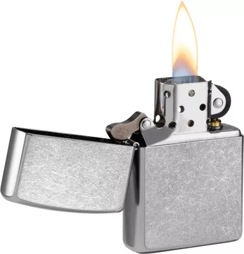 ZIPPO WINDPROOF LIGHTER STREET – CHROME